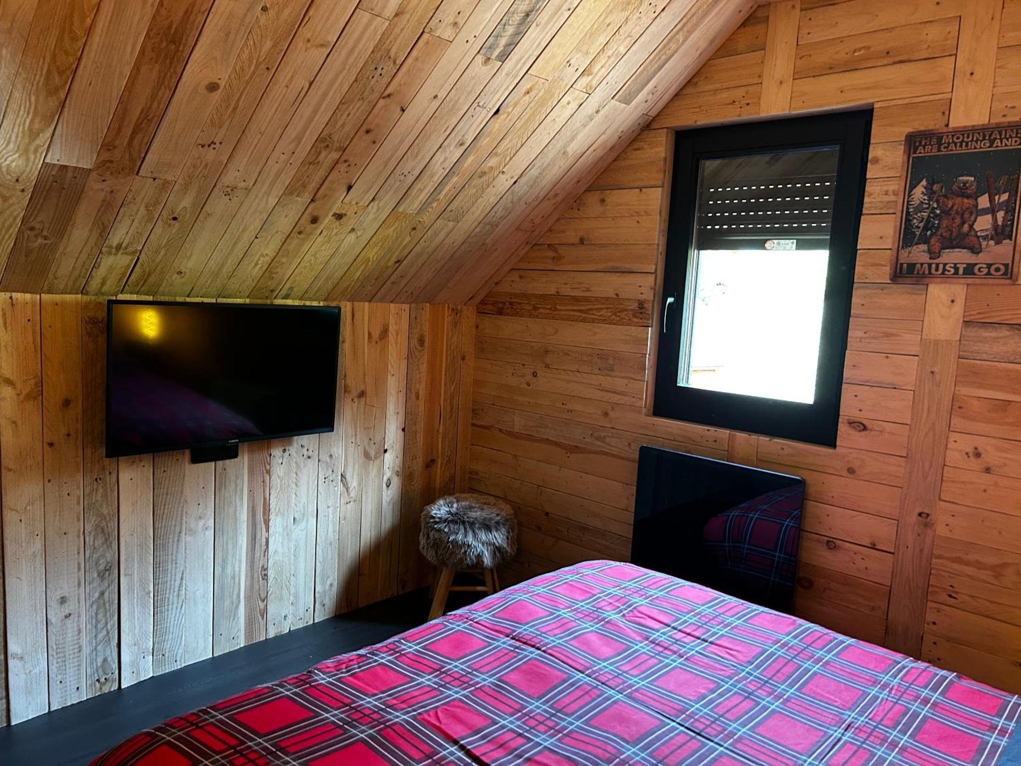 Chalet Avec Jacuzzi Prive, Vue Sur Les Vosges Belfahy ภายนอก รูปภาพ